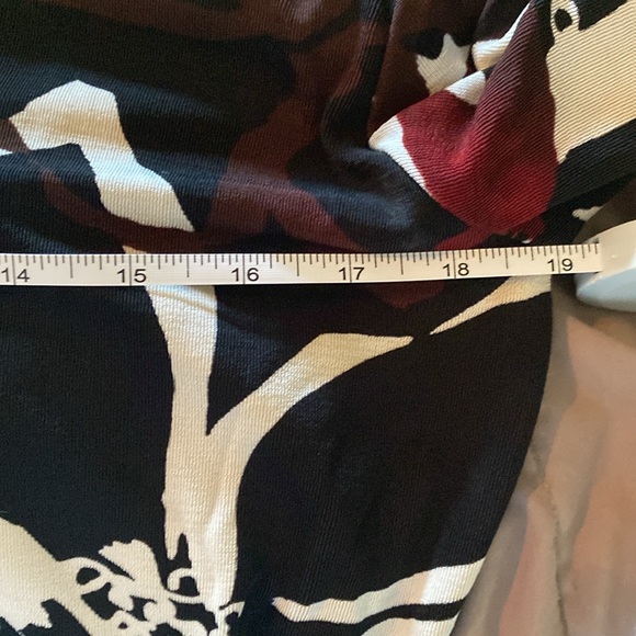 ⭐️CHICO’S- Floral 3/4 Sleeve Blouse Y2- Size 1/M EUC - Picture 5 of 9